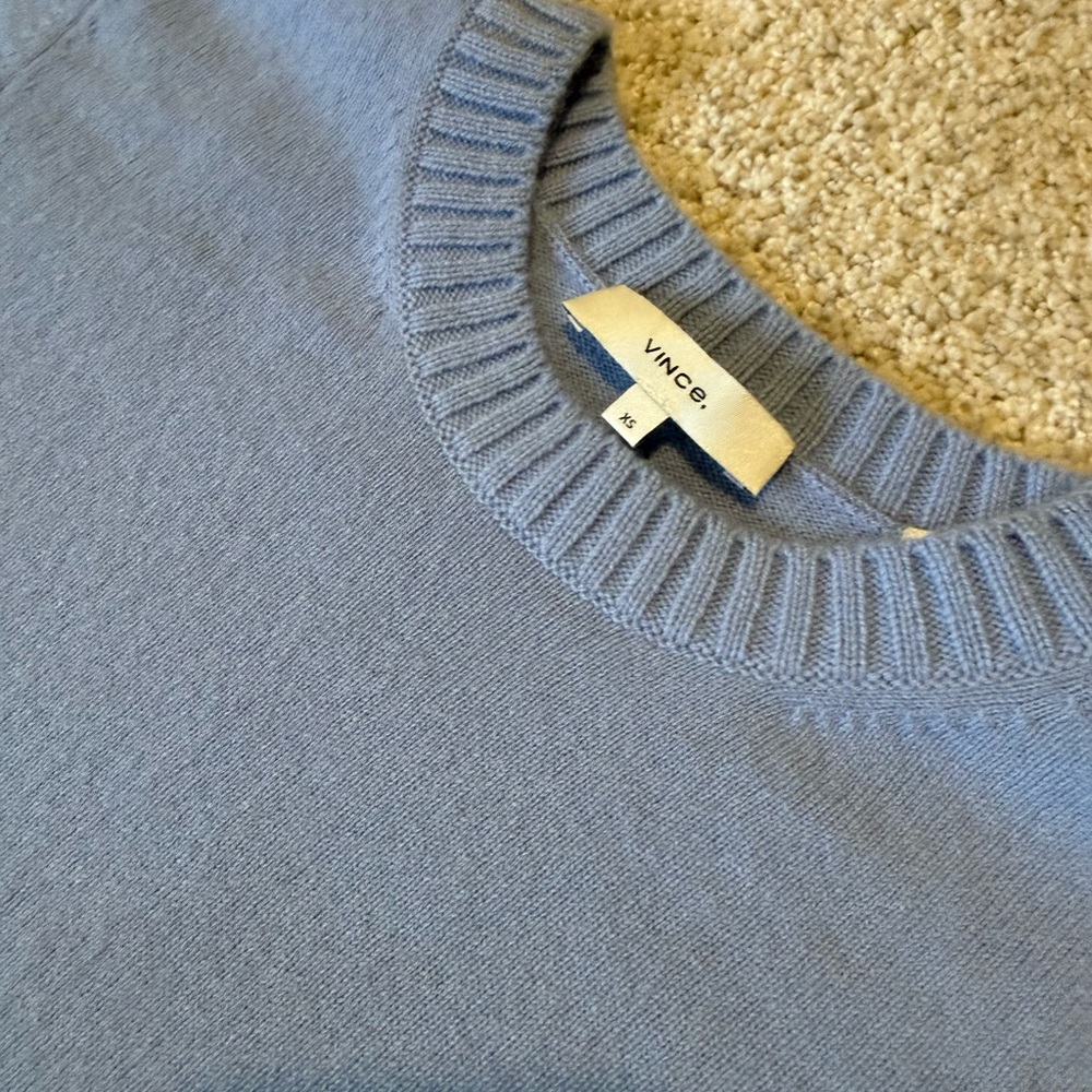 Vince women's Light Blue Cashmere Sweater